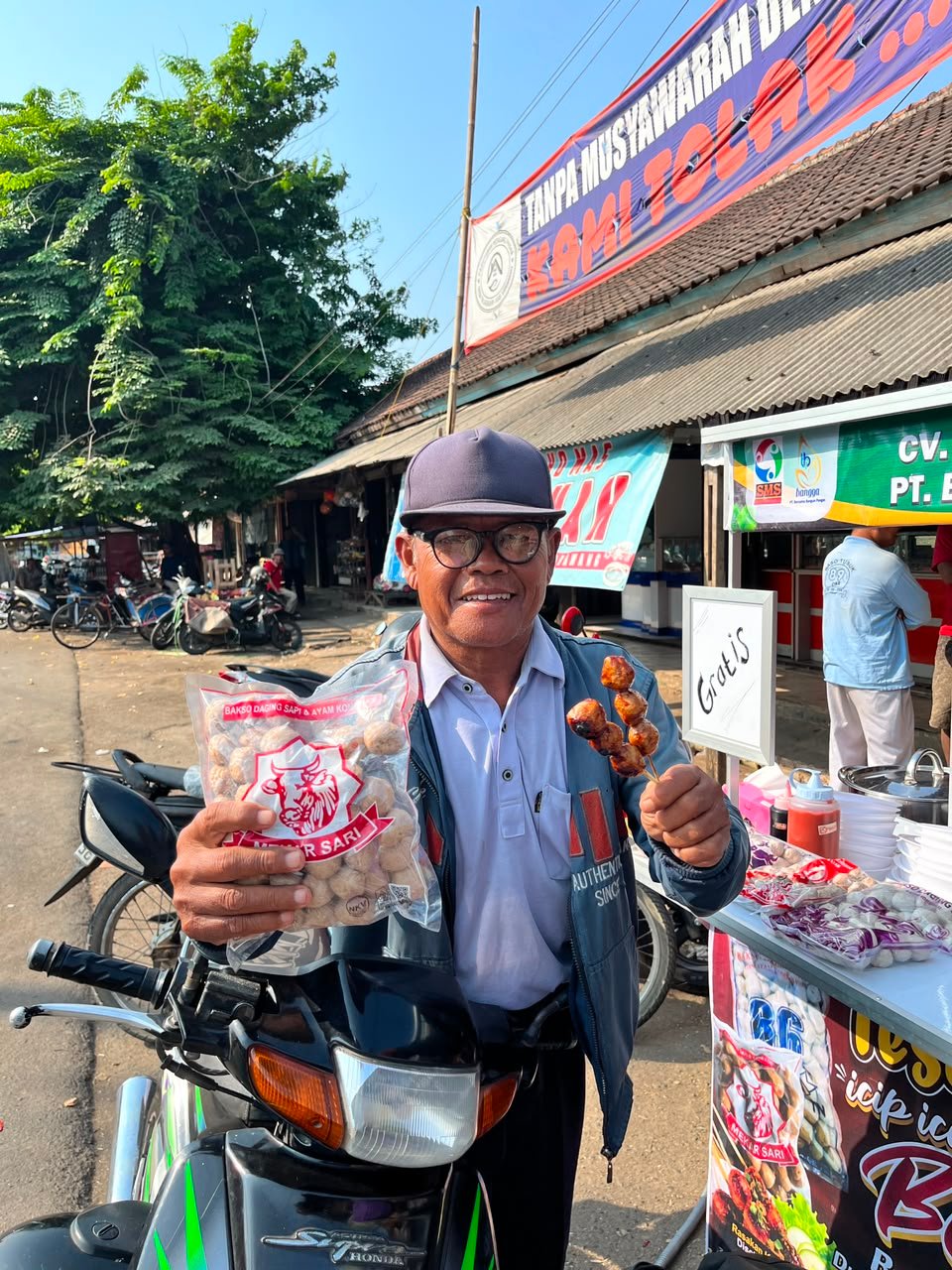 Agent B